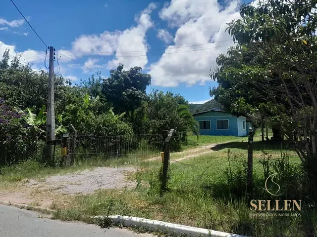 Chácara 3 quartos e 1 banheiro, à venda, no bairro Ratones em Florianópolis