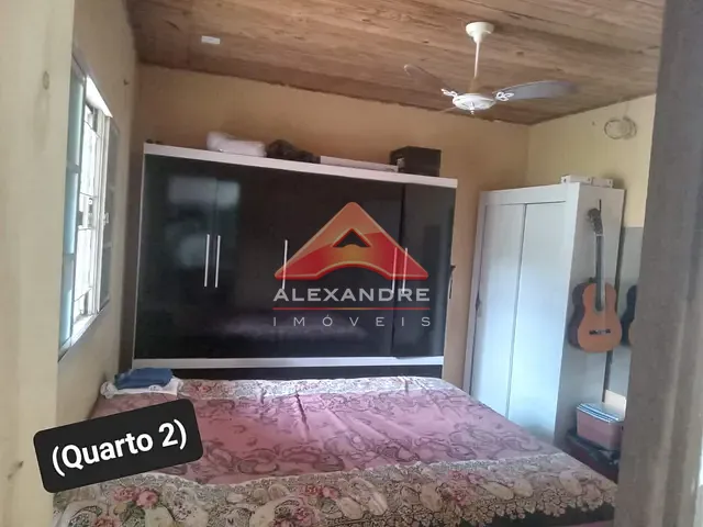 Casa com 375m² 4 quartos e 1 banheiro, à venda, no bairro Chácaras Pousada do Vale em São José dos Campos