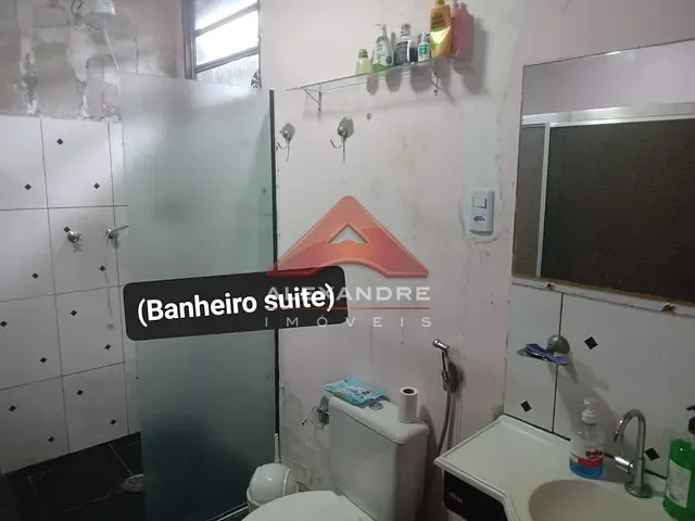 Casa com 375m² 4 quartos e 1 banheiro, à venda, no bairro Chácaras Pousada do Vale em São José dos Campos