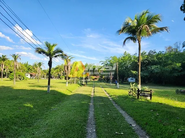 Sítio com 100000m², à venda, no bairro Chaperó em Seropédica