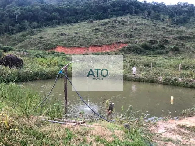 Sítio com 3850m² 3 quartos e 2 banheiros, à venda, no bairro CAMPO NOVO em Tijucas