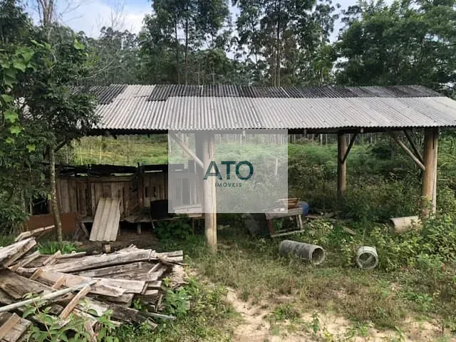 Sítio com 3850m² 3 quartos e 2 banheiros, à venda, no bairro CAMPO NOVO em Tijucas