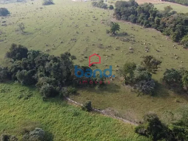 Sítio com 25800m², à venda, no bairro Barreiro Rico em Porto Feliz