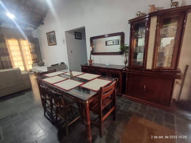 Sítio com 31000m² 4 quartos e 1 banheiro, à venda, no bairro Centro em Salesópolis