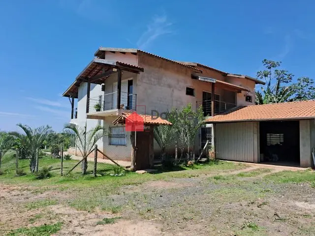 Sítio com 20000m² 3 quartos e 1 banheiro, à venda, no bairro Cruz Grande em Pindamonhangaba