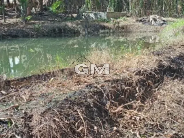Chácara com 4600m², à venda, no bairro Zona Rural  em Cássia dos Coqueiros