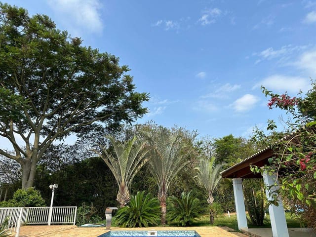 Sítio com 20000m² 2 quartos e 1 banheiro, à venda ou para alugar, no bairro Jardim Leonor em Artur Nogueira