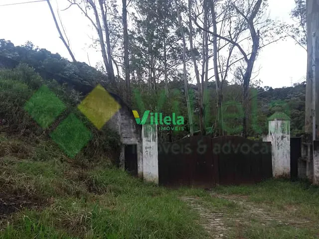 Sítio à venda, no bairro Merenda em Itaquaquecetuba