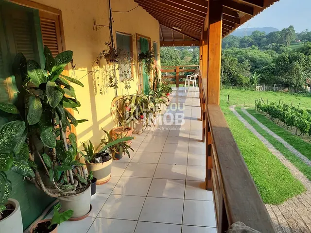 Sítio com 69651m² 4 quartos e 2 banheiros, à venda, no bairro Bairro Cai em Cabreúva