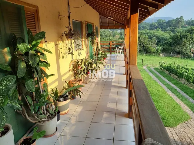 Sítio com 69651m² 4 quartos e 2 banheiros, à venda, no bairro Bairro Cai em Cabreúva