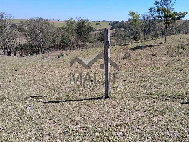 Sítio com 20000m², à venda, no bairro Área Rural de Saltinho em Saltinho