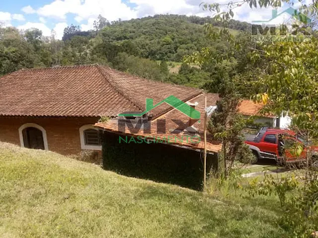 Sítio com 100m² 3 quartos e 3 banheiros, à venda, no bairro VARGEM DO SALTO em Ibiúna