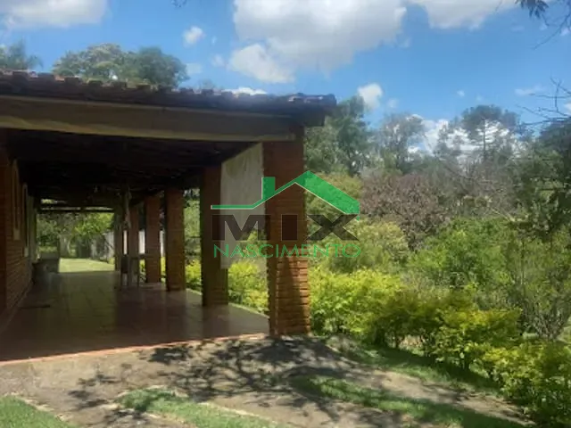 Sítio com 100m² 3 quartos e 3 banheiros, à venda, no bairro VARGEM DO SALTO em Ibiúna