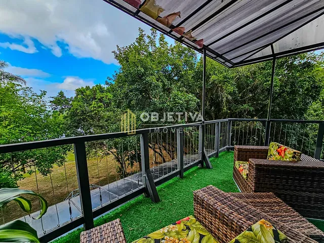 Sítio com 7694m² 2 quartos e 4 banheiros, à venda, no bairro Ponta Grossa em Porto Alegre