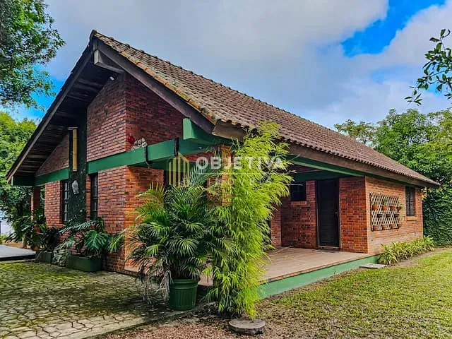 Sítio com 7694m² 2 quartos e 4 banheiros, à venda, no bairro Ponta Grossa em Porto Alegre