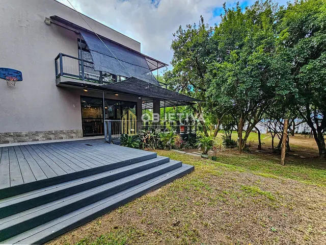 Sítio com 7694m² 2 quartos e 4 banheiros, à venda, no bairro Ponta Grossa em Porto Alegre
