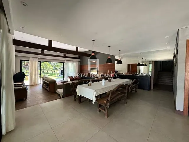 Sítio com 96800m² 5 quartos e 7 banheiros, à venda, no bairro Mãe dos Homens em Bragança Paulista