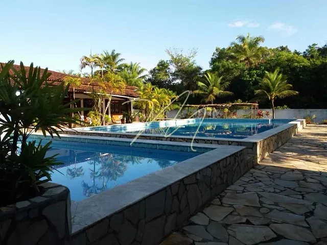 Sítio com 20000m² 15 quartos e 20 banheiros, à venda, no bairro Aritaguá em Ilhéus