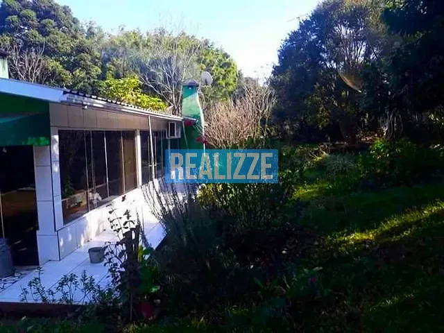 Sítio 3 quartos e 2 banheiros, à venda, no bairro Estrela do Sul em Nicolau Vergueiro
