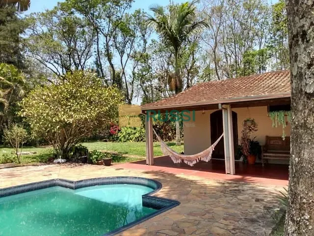 Sítio com 34000m² 3 quartos e 2 banheiros, à venda, no bairro São João em São José dos Campos