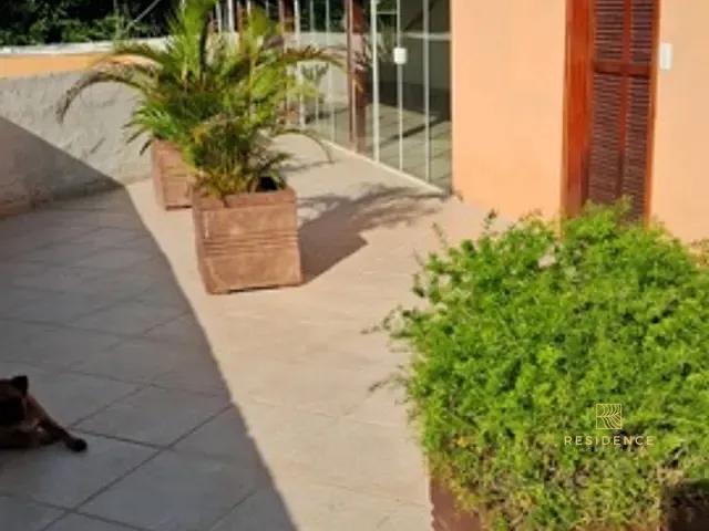 Sítio 5 quartos e 4 banheiros, à venda, no bairro KM 2 em Pinheiral
