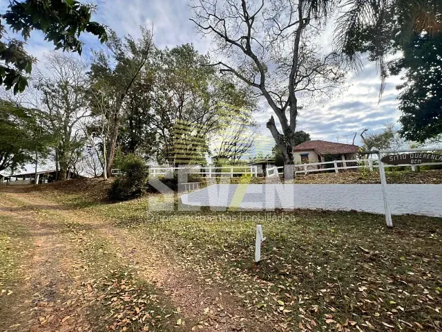 Sítio com 329362m² 5 quartos e 4 banheiros, à venda, no bairro Área Rural de Bauru em Bauru