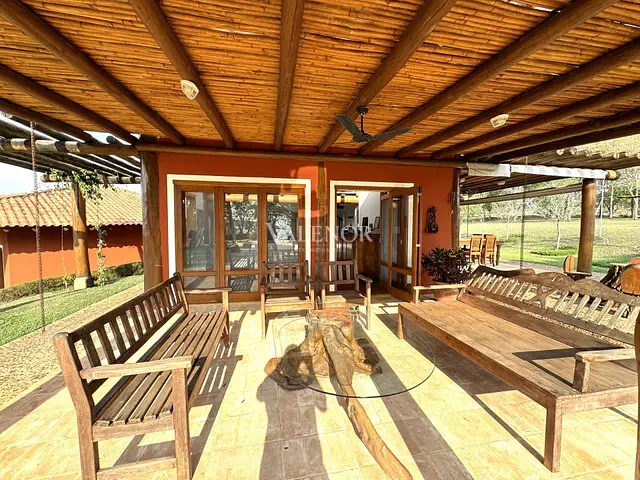 Sítio com 96800m² 4 quartos e 5 banheiros, à venda, no bairro Centro em Itatinga
