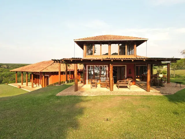 Sítio com 96800m² 4 quartos e 5 banheiros, à venda, no bairro Centro em Itatinga
