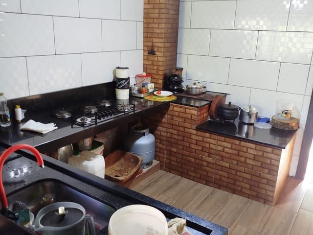 Sítio 3 quartos e 2 banheiros, à venda, no bairro C em Abadiânia
