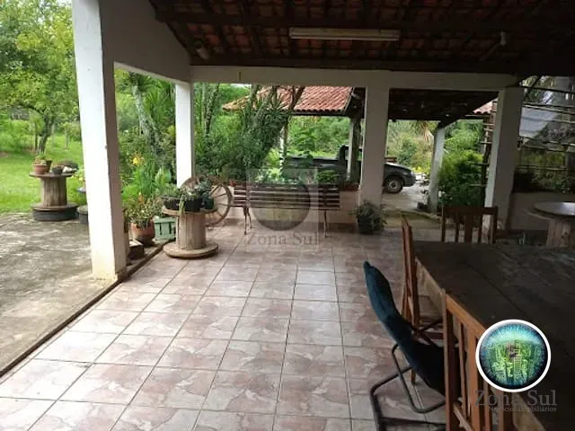 Sítio com 95000m² 6 quartos e 5 banheiros, à venda, no bairro Piraporão em Salto de Pirapora