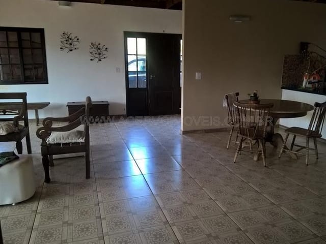 Sítio com 55000m² 3 quartos e 4 banheiros, à venda, no bairro Sítio Ponte Alta em Lima Duarte