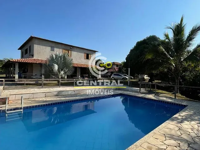 Sítio com 10000m² 3 quartos e 3 banheiros, à venda, no bairro Vila Rica em Itaboraí