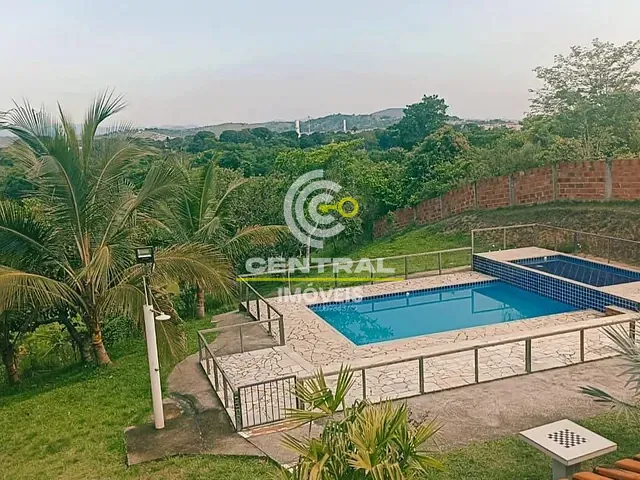 Sítio com 10000m² 3 quartos e 3 banheiros, à venda, no bairro Vila Rica em Itaboraí