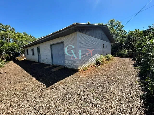 Sítio com 150m² 3 quartos e 1 banheiro, à venda, no bairro interior em Bom Jesus