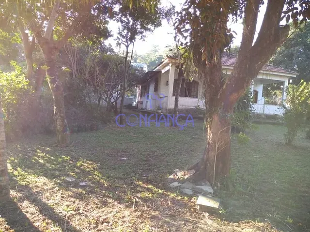 Sítio com 13000m² 3 quartos e 2 banheiros, à venda, no bairro Campo Grande em Rio de Janeiro