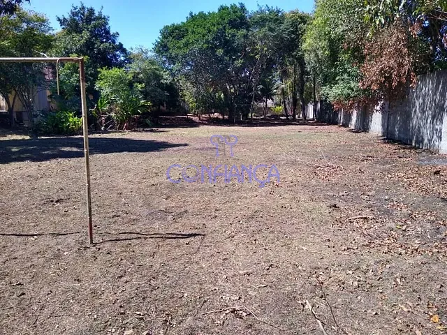 Sítio com 13000m² 3 quartos e 2 banheiros, à venda, no bairro Campo Grande em Rio de Janeiro