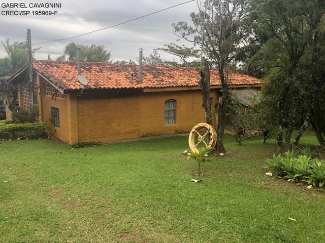 Sítio com 136000m² 4 quartos e 3 banheiros, à venda, no bairro BAIRRO DO JUNCAL em SALTO DE PIRAPORA
