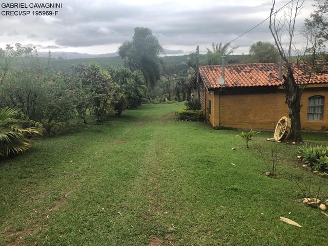 Sítio com 136000m² 4 quartos e 3 banheiros, à venda, no bairro BAIRRO DO JUNCAL em SALTO DE PIRAPORA