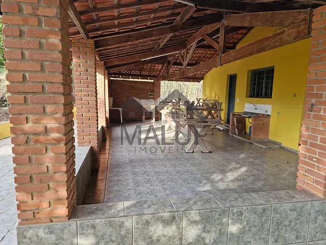 Sítio com 300m² 3 quartos e 2 banheiros, à venda, no bairro Área Rural de Saltinho em Saltinho