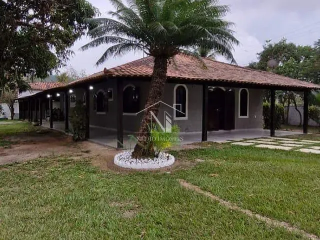 Sítio com 1500m² 6 quartos e 4 banheiros, à venda, no bairro Chácaras de Inoã (Inoã) em Maricá