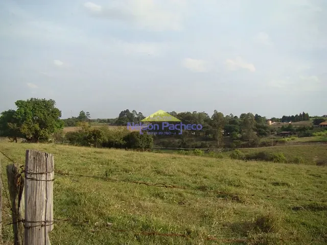 Sítio com 52000m², à venda ou para alugar, no bairro Jardim das Oliveiras em Mombuca