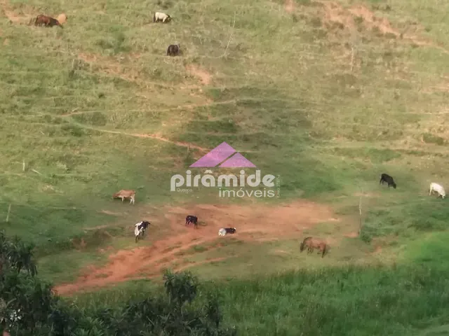 Sítio com 158000m² 3 quartos e 1 banheiro, à venda, no bairro São Francisco Xavier em São José dos Campos