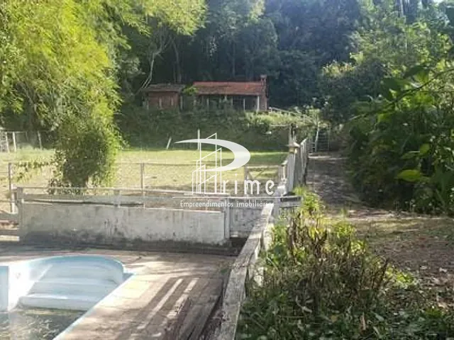 Sítio com 36000m² 1 quarto e 1 banheiro, à venda, no bairro Várzea das Moças em Niterói