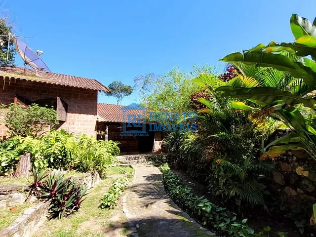 Sítio 3 quartos e 7 banheiros, à venda, no bairro Espraiado (Ponta Negra) em Maricá