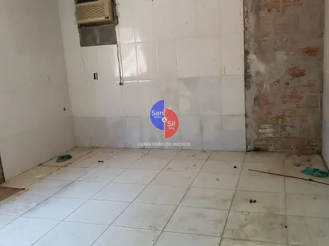 Sítio com 2400m² 4 quartos e 2 banheiros, à venda, no bairro Citrolândia em Guapimirim