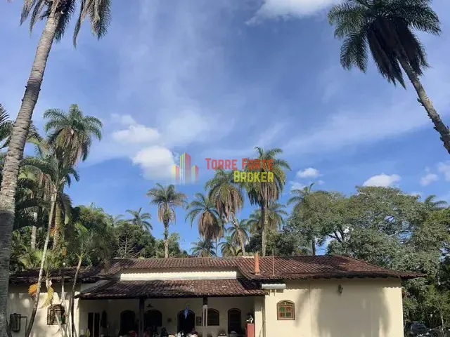 Sítio com 22000m² 3 quartos e 3 banheiros, à venda, no bairro Área Rural de Contagem em Contagem