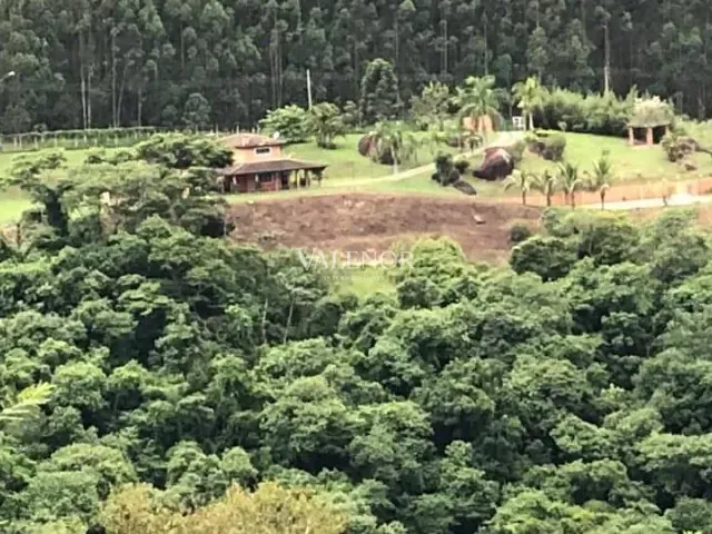 Sítio com 35000m² 3 quartos e 2 banheiros, à venda, no bairro Areia Branca em Morungaba