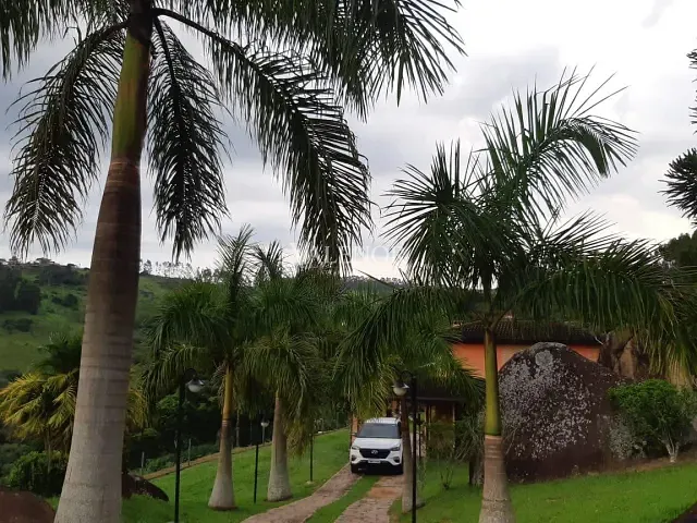 Sítio com 35000m² 3 quartos e 2 banheiros, à venda, no bairro Areia Branca em Morungaba