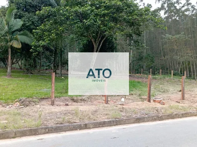 Terreno com 16m², à venda, no bairro Timbé em Tijucas