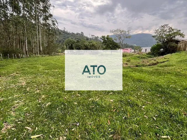 Terreno com 16m², à venda, no bairro Timbé em Tijucas